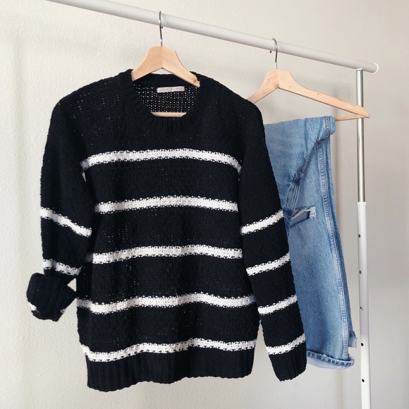 BLACK&WHITE STRIPED SWEATER - Picture 5 of 5